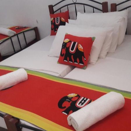 Charlton Kandy City Rest Luaran gambar